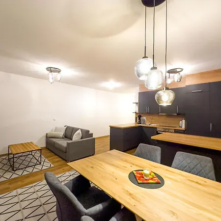 アパート Alpenluxus Presents - Irmis Zillertalblick With Cozy Living Area And Car Park