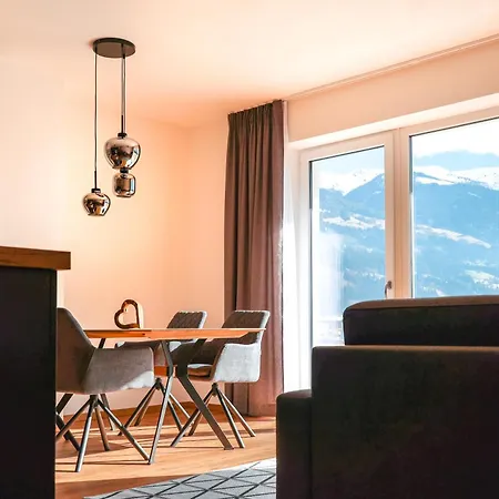 アパート Alpenluxus Presents - Irmis Zillertalblick With Cozy Living Area And Car Park